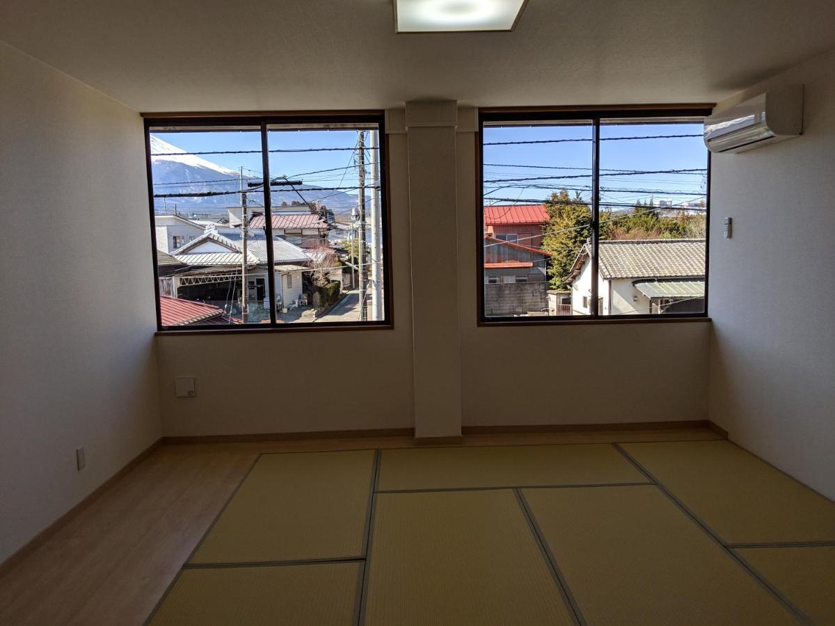 街のホテル Fujiyoshida Εξωτερικό φωτογραφία